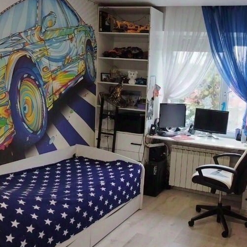 3-комн квартира пос. Сосново, улица Строителей, 13