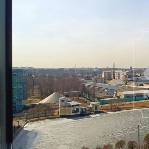 3-комн квартира улица Жукова, 3