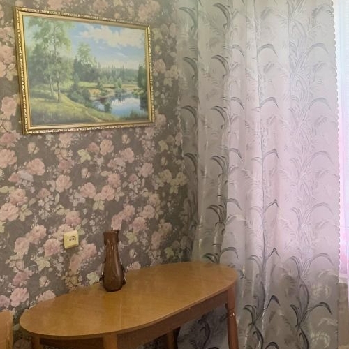 3-комн квартира Байконурская улица, 7К1