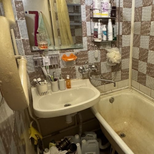 Комната улица Солдата Корзуна, 60