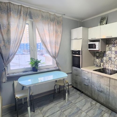 3-комн квартира улица Белышева, 5/6