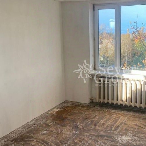 1-комн квартира д. Лопухинка, улица Первомайская, 3