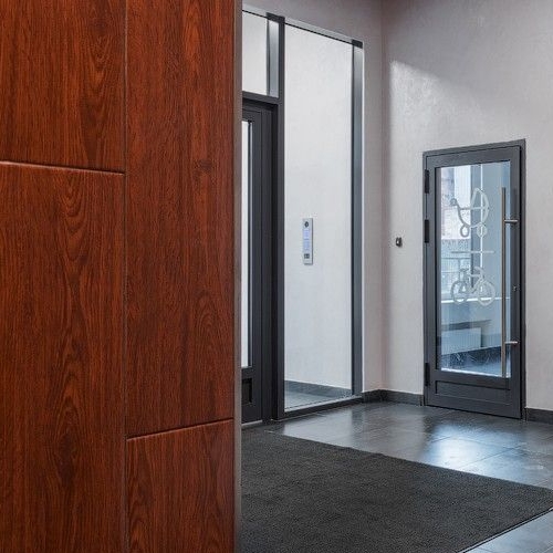 2-комн квартира улица Александра Матросова, 3