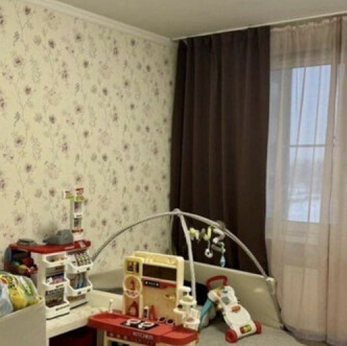 4-комн квартира улица Коллонтай,  д. 2