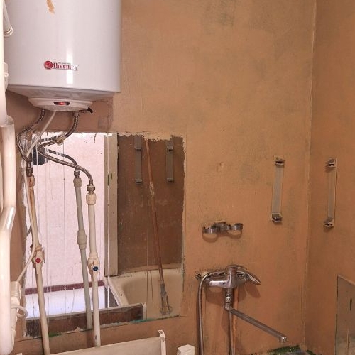 1-комн квартира пос. Коммунары, улица Центральная, 2