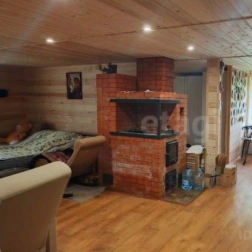 Коттедж/дом Кириши, площадь Ленина