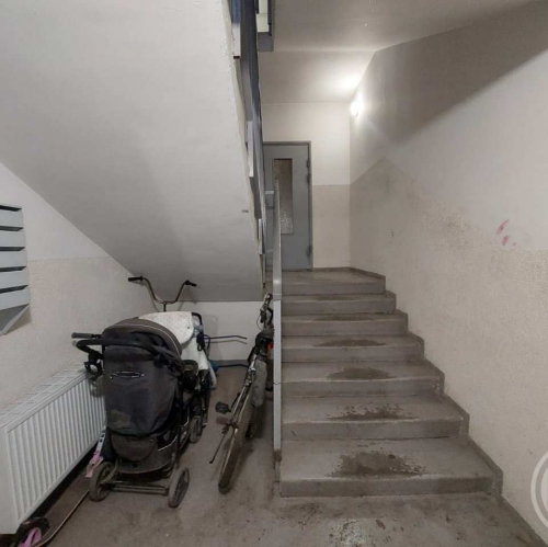 1-комн квартира Коммунар г., Железнодорожная ул. ,  д. 29