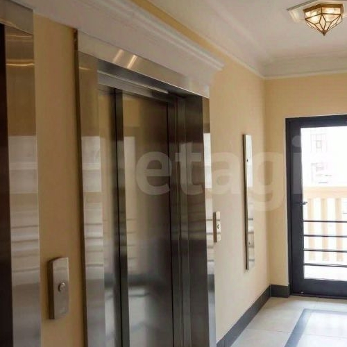 3-комн квартира улица Дыбенко, 8к2