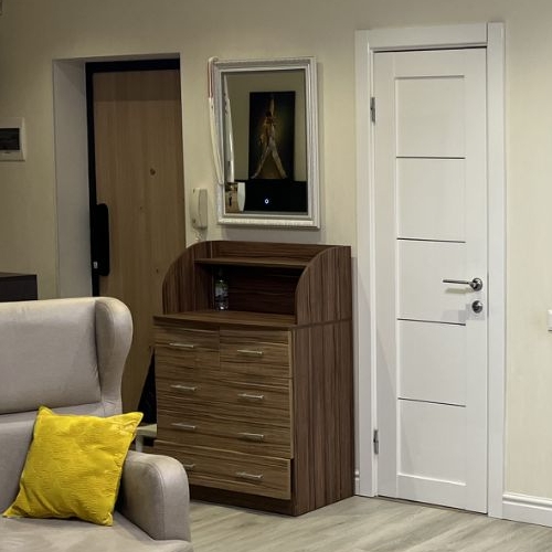 2-комн квартира улица Жукова, 1