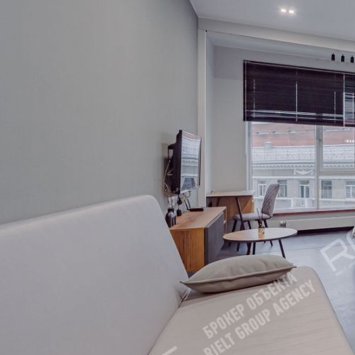 Студия проспект Юрия Гагарина, 7