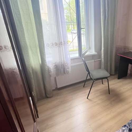 4-комн квартира Краснопутиловская улица, 79