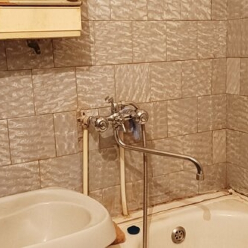 2-комн квартира Бокситогорский район, улица Металлургов,  д. 8