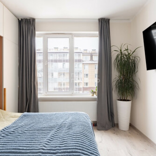 3-комн квартира Шушары п, Переведенская (Пулковское) ул,  д. 4,  к. 1 стр 1