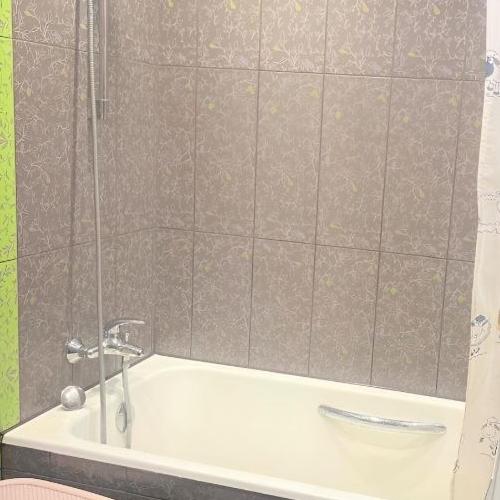 2-комн квартира пос. Бугры, улица Нижняя, 7