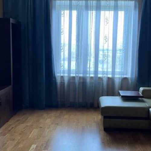 3-комн квартира улица Бадаева,  д. 6 к1