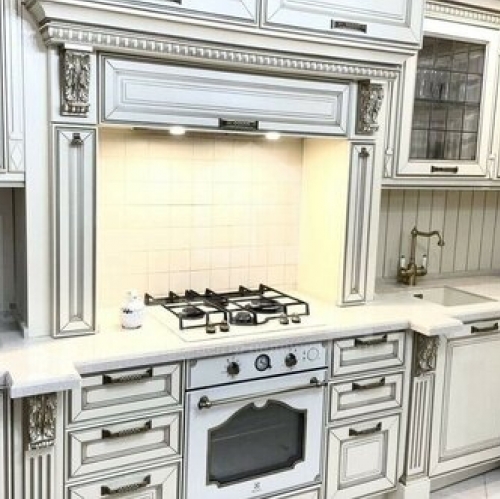 3-комн квартира Наличная улица,  д. 40 к2