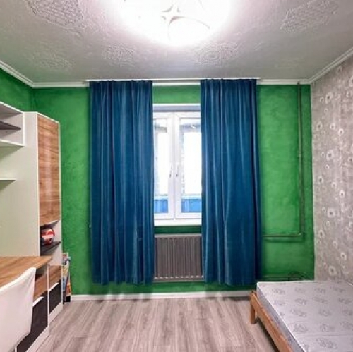 3-комн квартира улица Савушкина,  д. 109