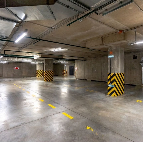 Гараж/парковка Светлановский проспект,  д. 8 с1