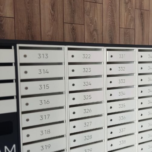 3-комн квартира пос. Шушары, улица Чудовская, 14к1