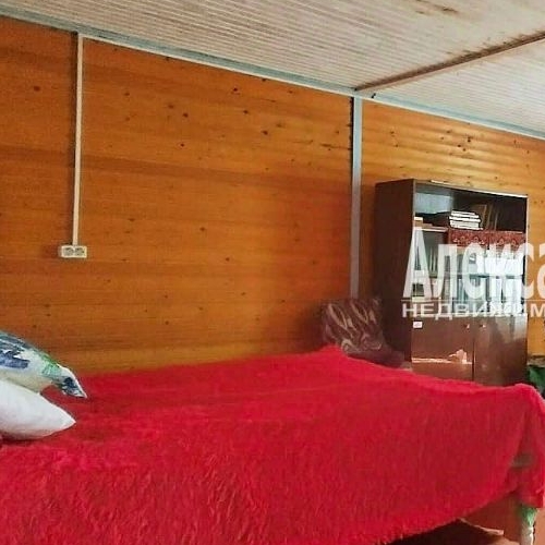 Коттедж/дом пос. Свердлово, улица Сиреневая, 27