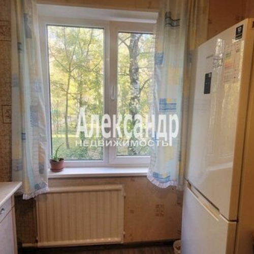 2-комн квартира улица Карпинского,  д. 31 к2