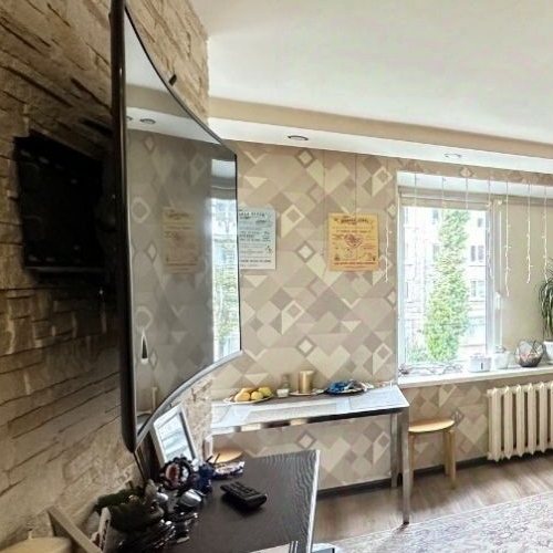 3-комн квартира улица Васи Алексеева, 21