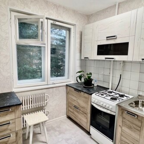 2-комн квартира Сосновый Бор г, Сибирская ул,  д. 6