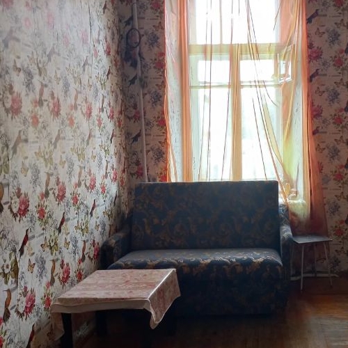 Комната 17-я Васильевского острова линия, 70/12