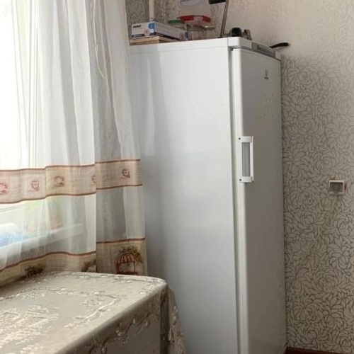 1-комн квартира д. Лопухинка, улица Первомайская, 9