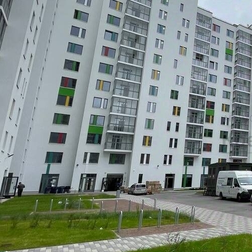 3-комн квартира пос. Шушары, улица Чудовская, 14к1