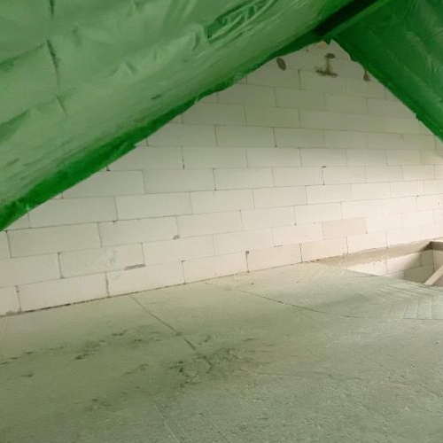 Коттедж/дом д. Низино, улица Меншиковская, 81