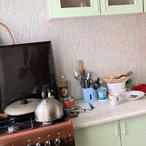 1-комн квартира пос. Межозерный, улица Центральная, 2