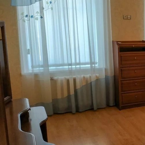 3-комн квартира улица Академика Лебедева, 31