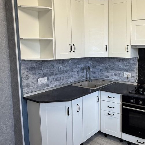 1-комн квартира д. Кисельня, улица Центральная, 13