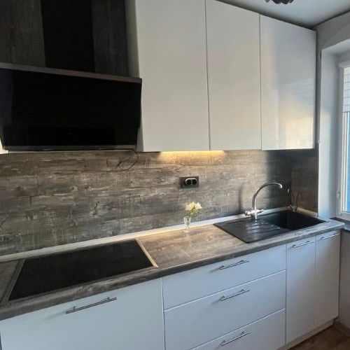 3-комн квартира пос. Сосново, улица Ленинградская, 9