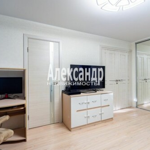 2-комн квартира ул Наличная,  д. 37,  к. 3