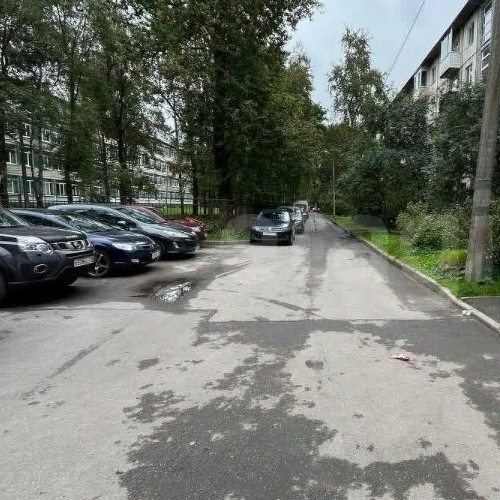 3-комн квартира улица Софьи Ковалевской, 13К4