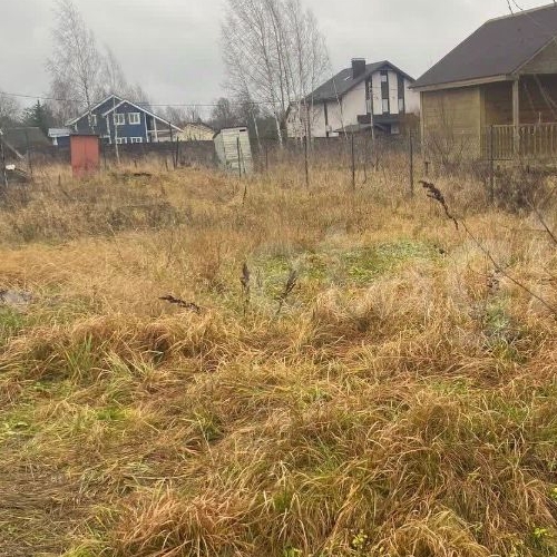 Земельный участок Ульяновка пгт, Саблинское СНТ, проезд Солнечный,  д. 4