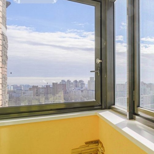 4-комн квартира улица Брянцева, 13к1