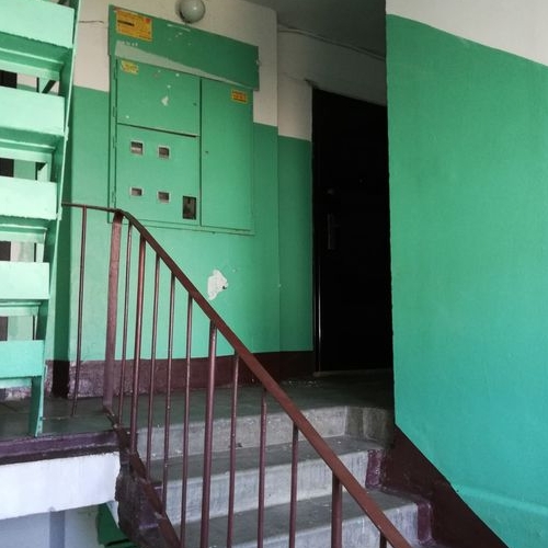 3-комн квартира пос. Шушары, Ленсоветовский тер., 18