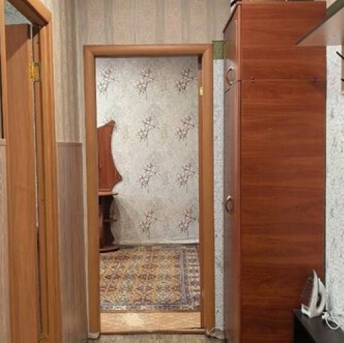 2-комн квартира Полевая улица,  д. 3