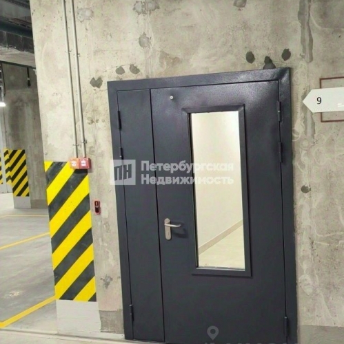 Гараж/парковка ул Уральская,  д. 18