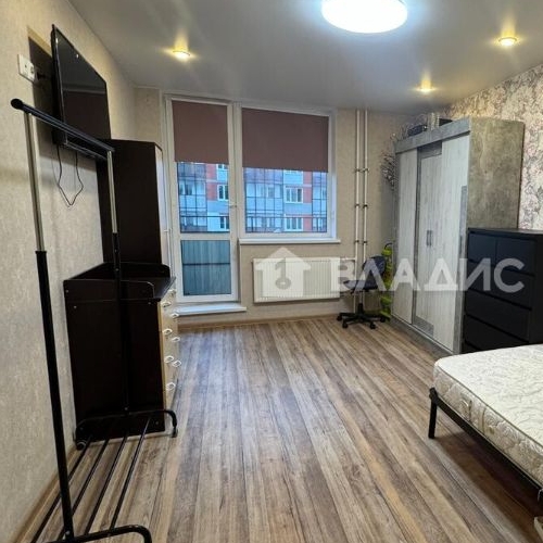 1-комн квартира Имени Свердлова пгт, проезд Западный, 11Ак2