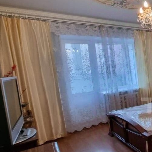 2-комн квартира улица Котина, 5