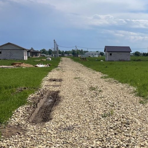 Земельный участок д. Малое Кикерино, улица Длинная, 85