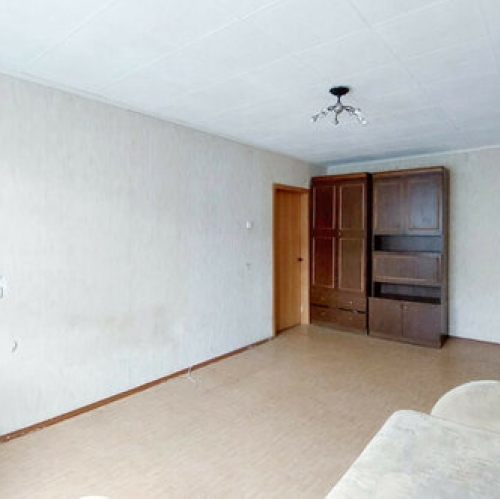 3-комн квартира Комендантский пр-кт,  д. 40 к2