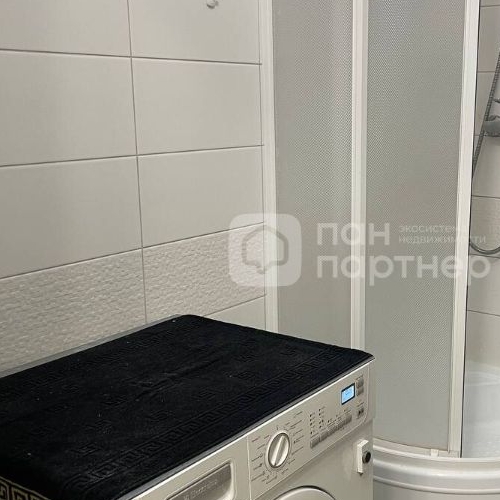 Студия проспект Авиаконструкторов, 69