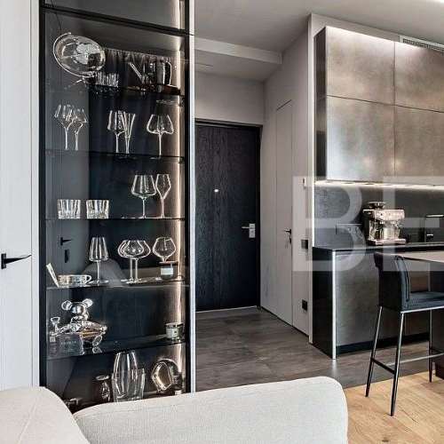 2-комн квартира набережная Макарова, 58