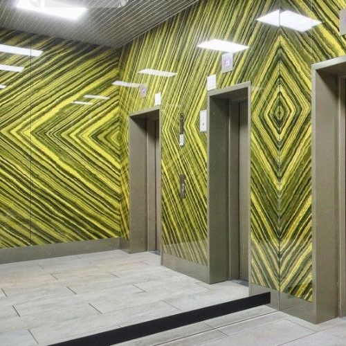 3-комн квартира улица Жукова, 3