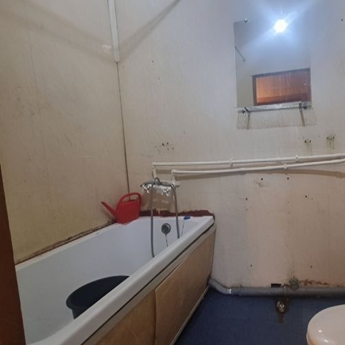 1-комн квартира пос. Дзержинского, Центральная улица,  д. 3